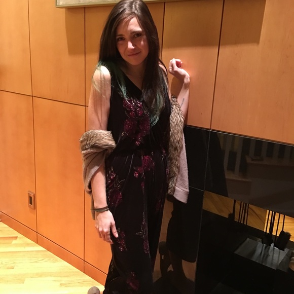 Meet your Posher, Sasha - Picture 4 of 7